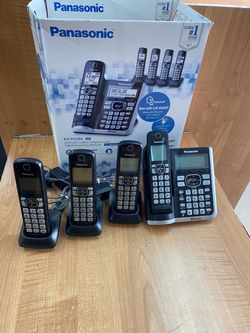 Panasonic KX-TG785 Cordless Phone System 5 Handsets