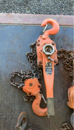 Lever hoist