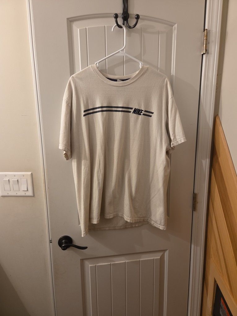 Vintage Nike T SHIRT