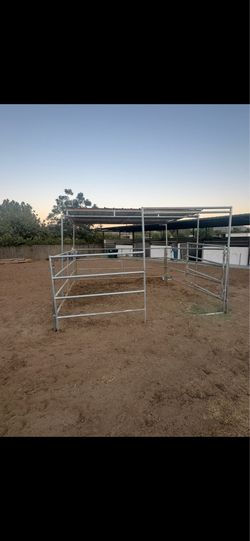 Horse stall