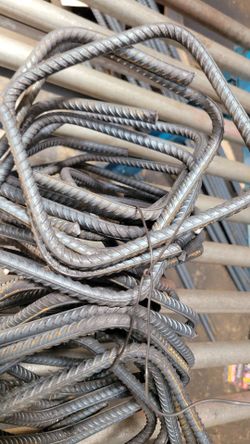 Hacemos varilla fabricada para proyectos commerciales,  industrial