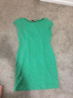Womans midi knee length green dress size 12 fits like a size 8-12