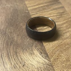 Men’s Wedding Ring Size 10