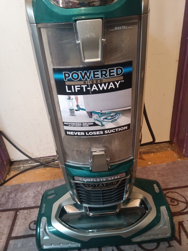 Shark Vacuum Cleaner