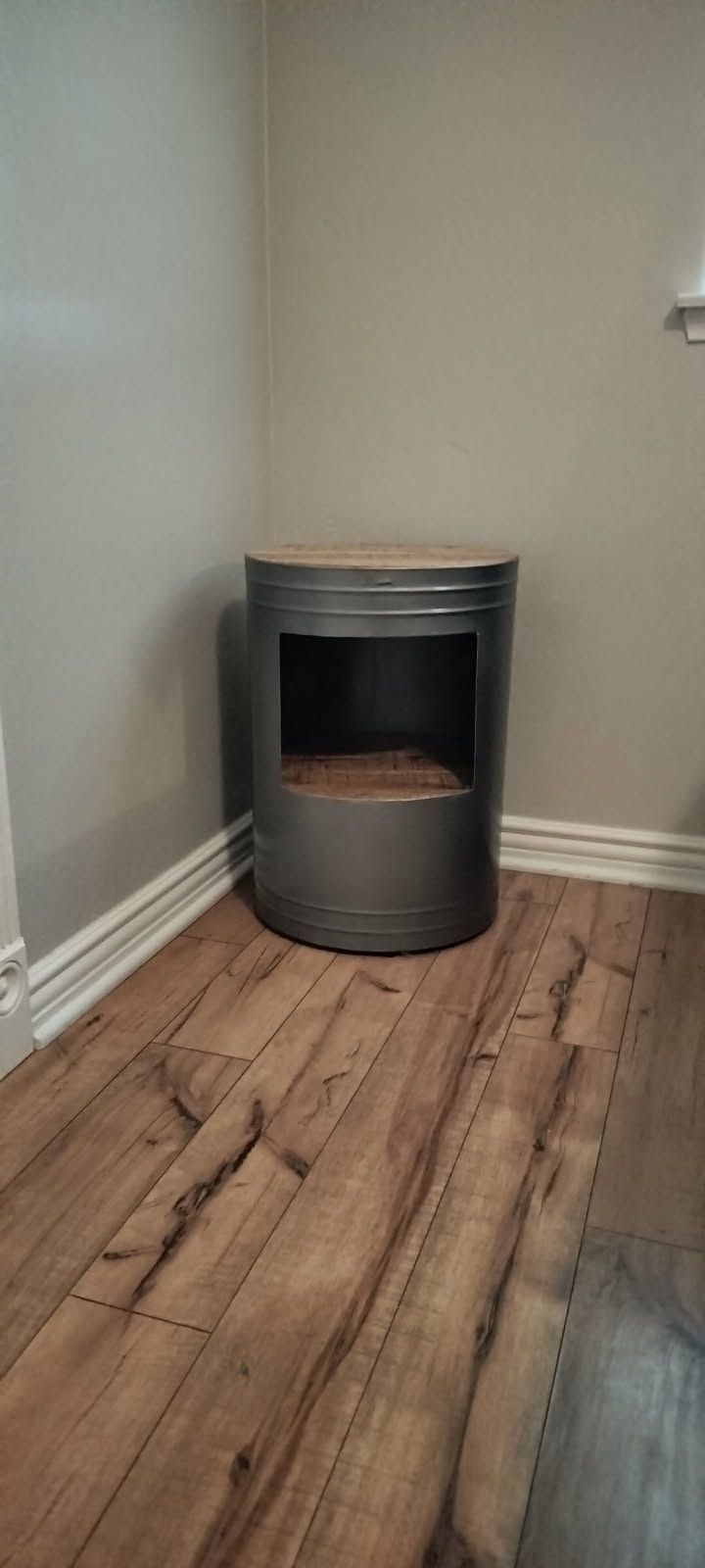 Side Table/End table/Bedside Table 