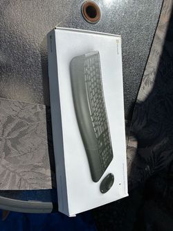 Microsoft Wireless Comfort Desktop 5050