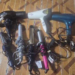 Secadoras de pelo funcionan muy bien en excelente condiciones $5 cada uno en Dallas oak cliff