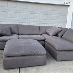 Free Delivery Modular Cloud Sofa With Ottoman 