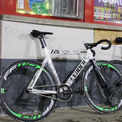 leader complete fixie
