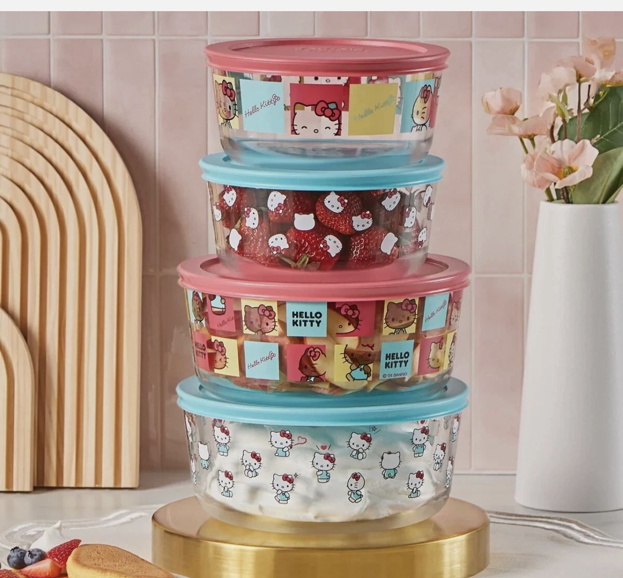 Hello Kitty Pyrex