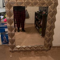 ABOUT 3 Ft MIRROR