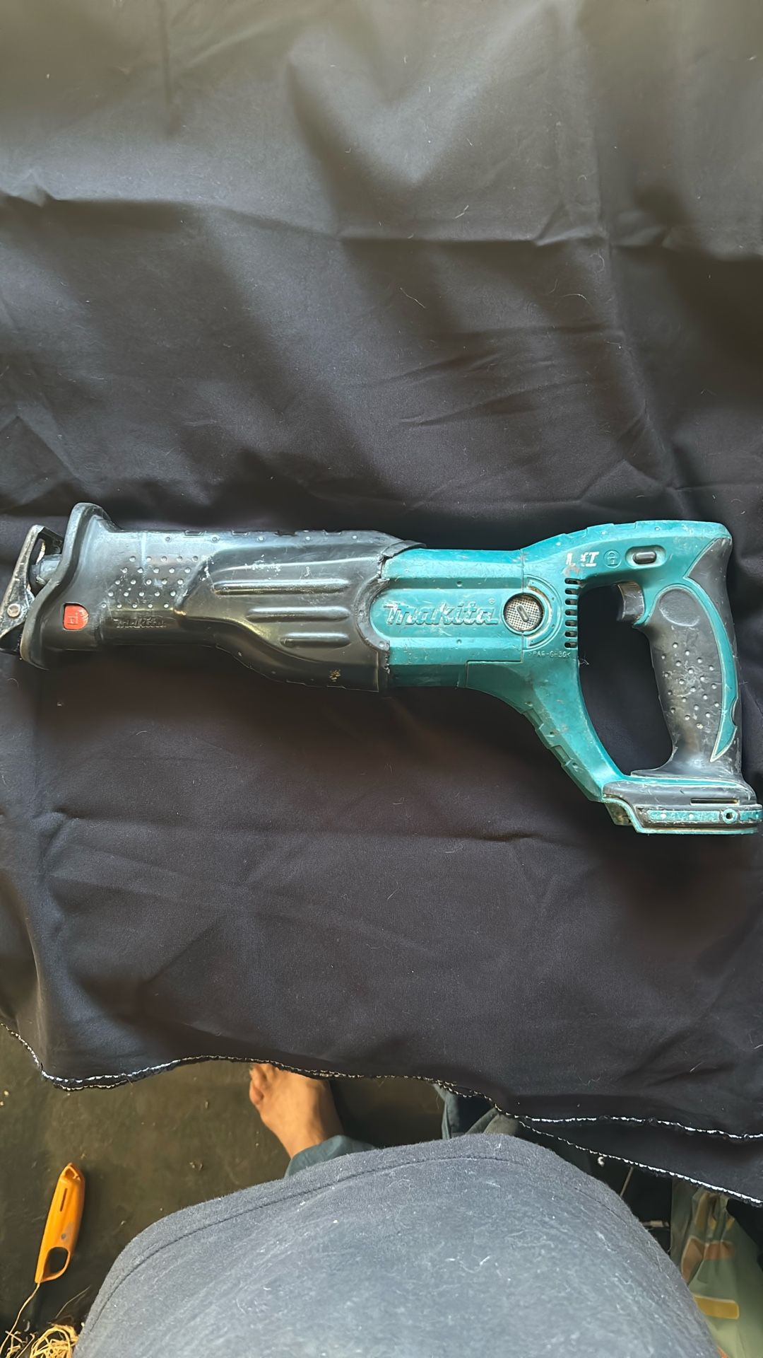 Makita BJR182 18V cordless reciprocating saw