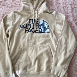 The North Face Men’s Hoodie 