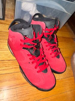 Jordan’s Retro 6 7Y