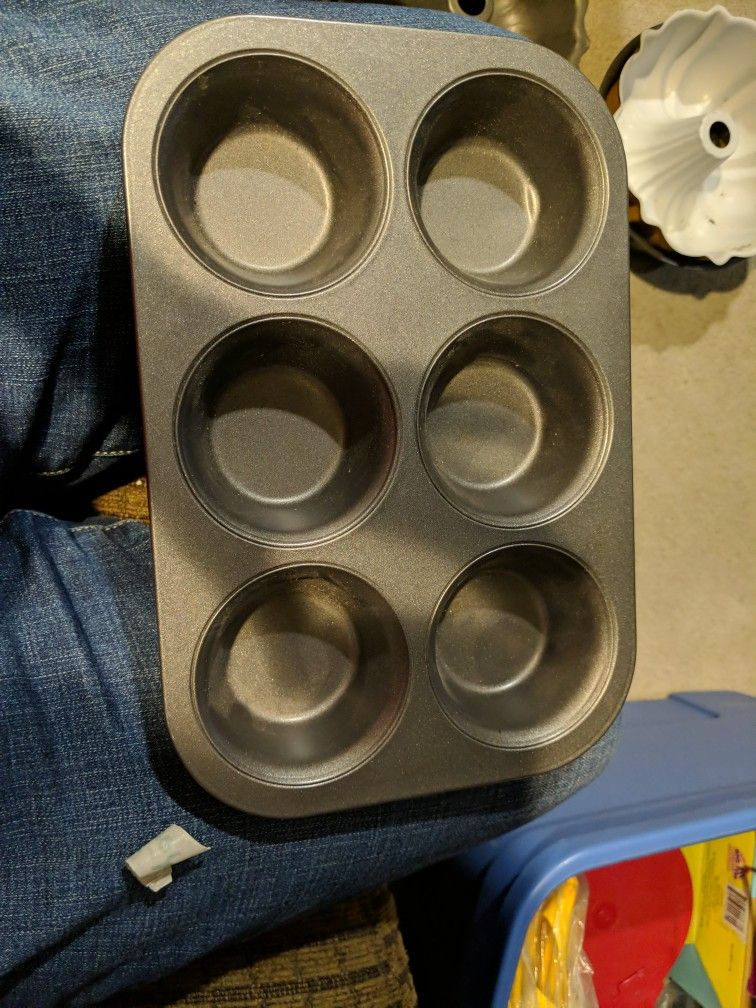 Muffin Pan