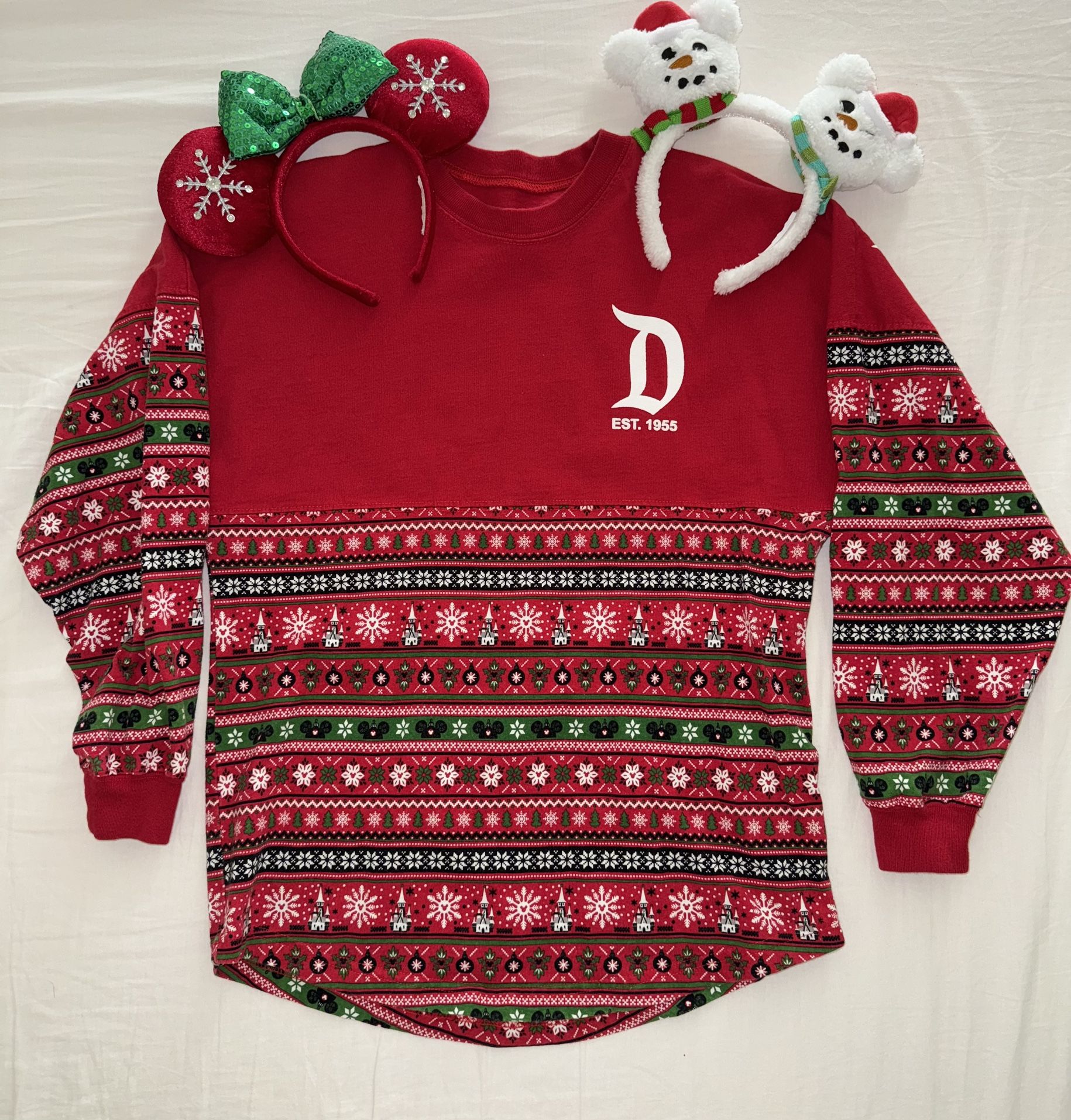 Disneyland Christmas Spirit Jersey (Size XS) + Matching Mickey Christmas Ears Bundle ✨