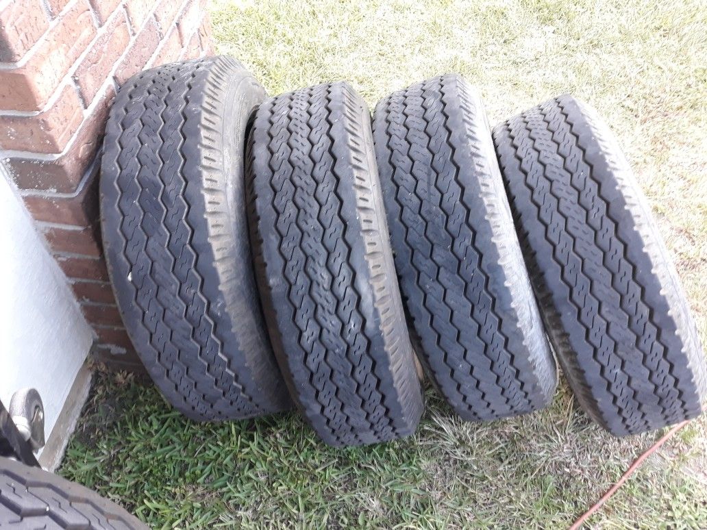 8x16.5 10 ply Trailer tires like new