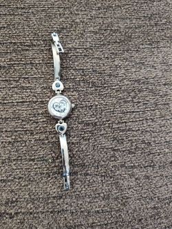 Rare Pepe le pew and Penelope cat Disney watch good condition