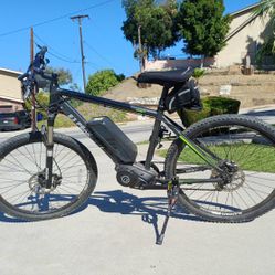 Izip E3 electric bike PEAK, Urban, Trail, Mountain