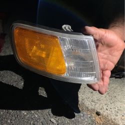 1995 Honda Accord Front Right Corner Light