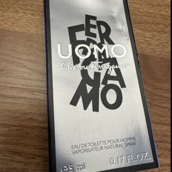 FERRAGAMO UOMO EDT TRAVEL SPRAY! larger 5ML MINI bottle / New in BOX! MENS.