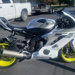 2017 Yamaha R6