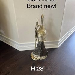 Brand new! peacock statue - cast metal with antique brass finish H:28"