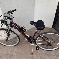Shwinn Trailway Hybrid Bicycle