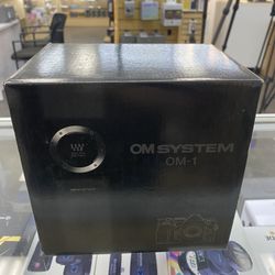 OM System OM-1 Mirrorless Camera