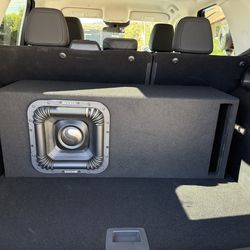 For Sale New not broken inn custom box 32 hrtz. 12 kicker Solo X 1 ohm