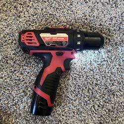 Milwaukee Drill Driver 