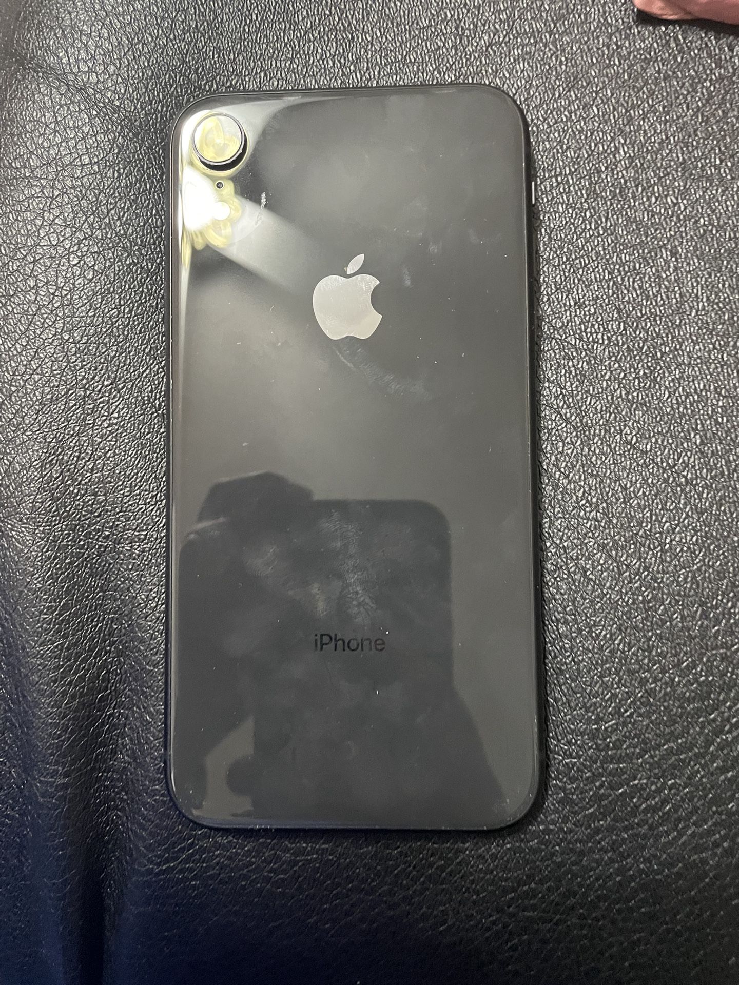 iPhone XR 128 GB Unlocked