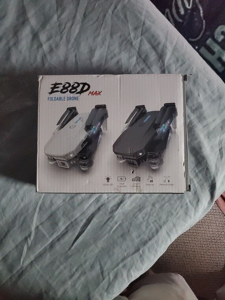 88d Max Foldable Drone