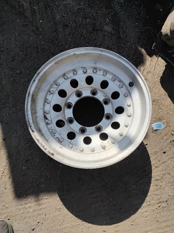 8 Lug Chevy Rims
