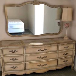 Vintage Gold French American Bedroom Set Pieces