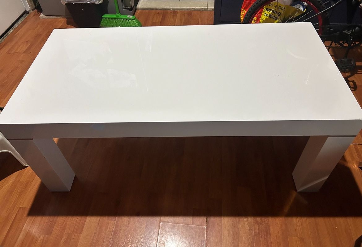 Luxury Coffee table