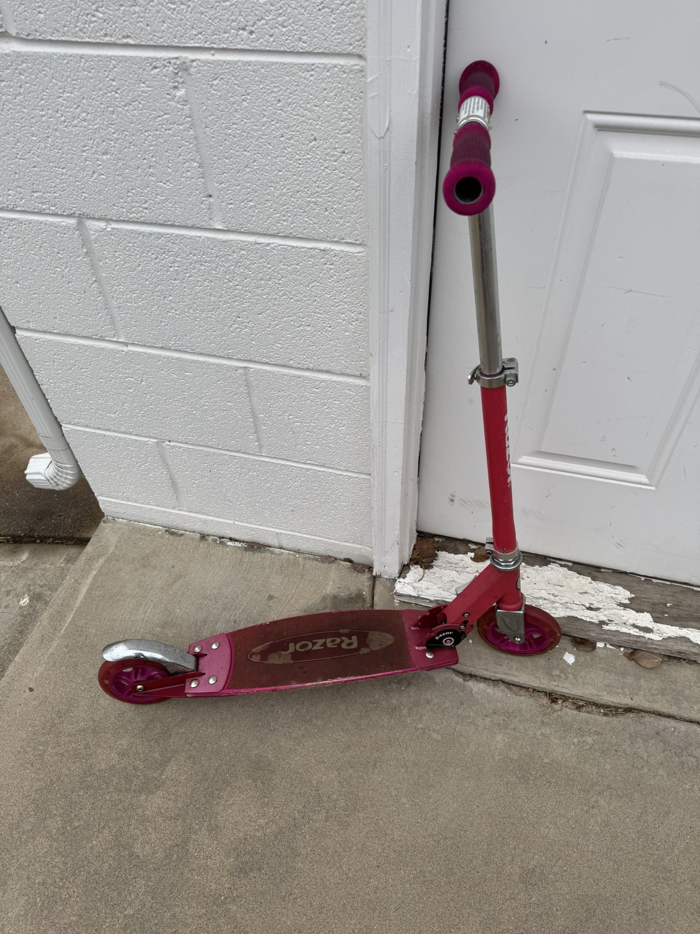 Razor scooter