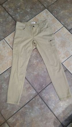 Jr. Girls tan cargo pants size 11
