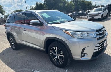 2019 TOYOTA-HIGHLANDER