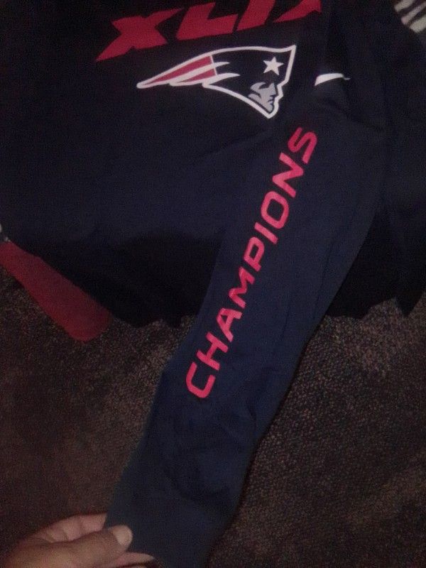 NEW LONG SLEEVE PATRIOTS SUPER BOWL XLIX