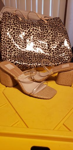 dolce vita sandals 15$