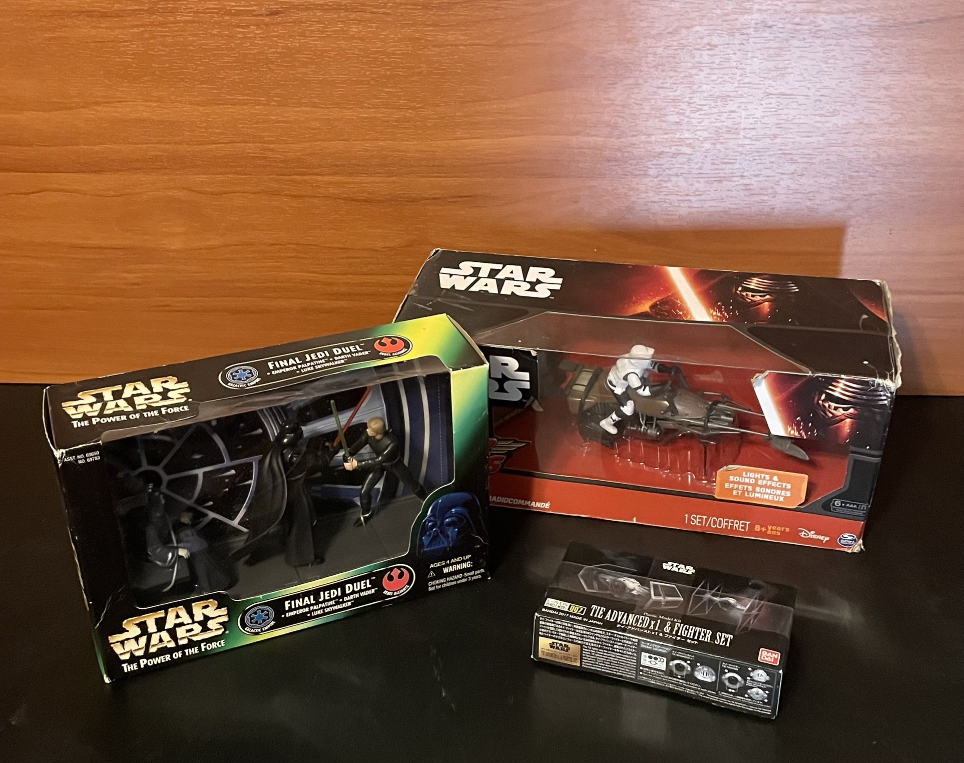 Star Wars Collectible Toys 