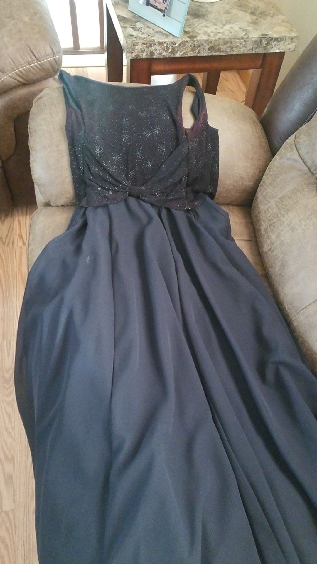 Gala dress size 2 pettite