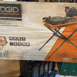 Ridged 7” Wet Tile Saw With Stand