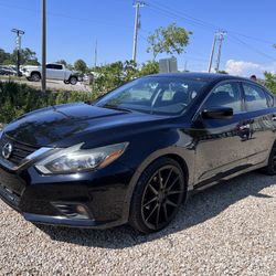 2017 Nissan Altima Sr 