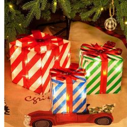 Rocinha Christmas Lighted Gift Boxes Decorations with Cute Images(Santa Claus Reindeer Snowman), Red Green and Blue Bow LED Present Boxes White Gift B