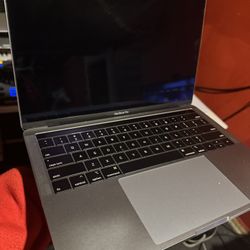 MacBook Pro Retina 13-Inch (2018) - Core i5 - 8GB - SSD 256GB