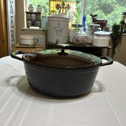 Kirkland Signiture Enameled Cast Iron Dutch Oven