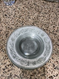 8 beautiful glass dishplates