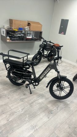 Hovcart save 640 from online family ebike brand new in box